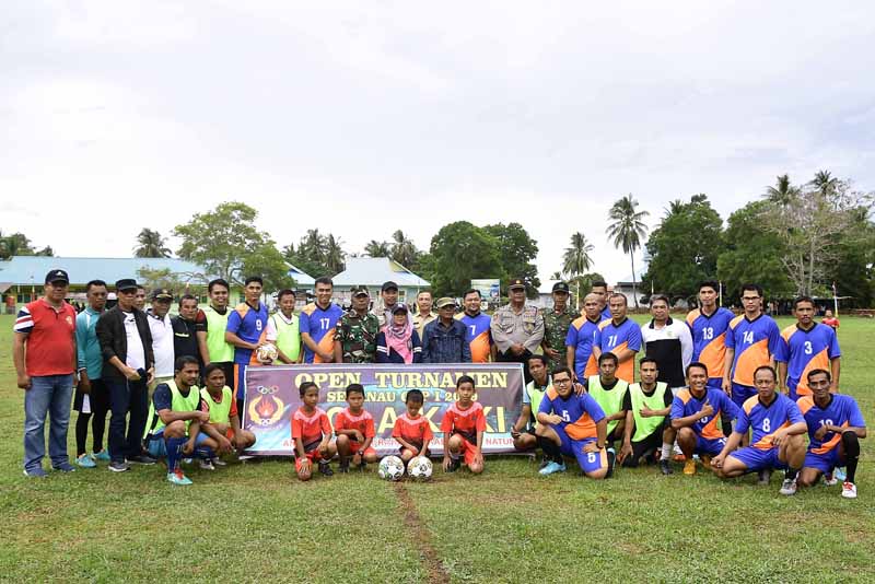 Read more about the article Galeri Foto Pembukaan Open Turnamen Sedanau CUP I 2019